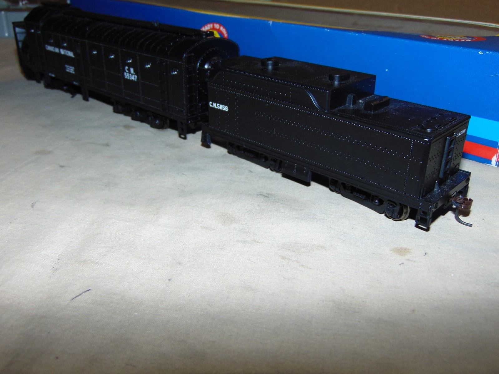 ATHEARN HO 93818 CANADIAN NATIONAL ROTARY SNOWPLOW WITH TENDER + BOX