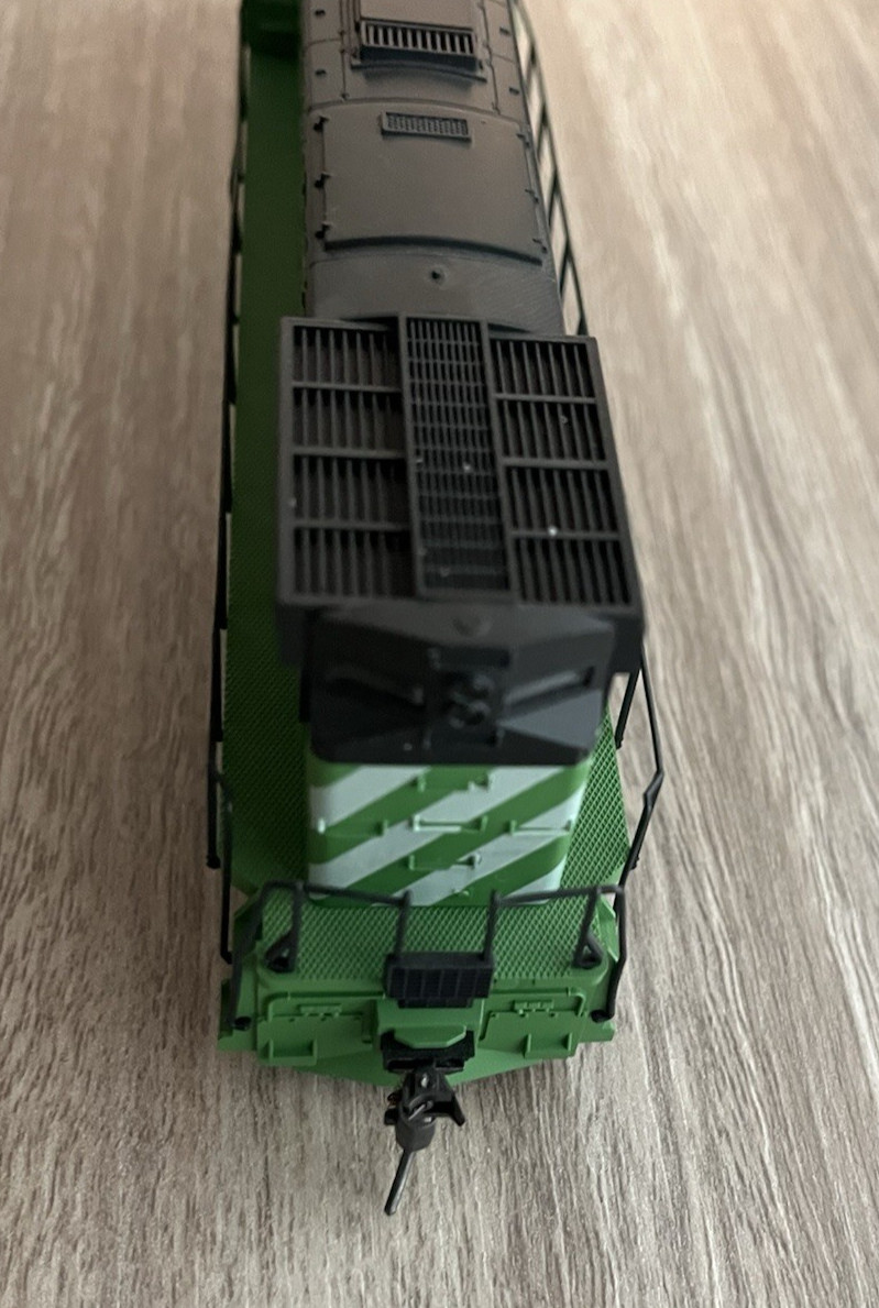 Atlas 8032 Burlington Northern Alco C-425 Diesel #4258 HO Scale Non-Running