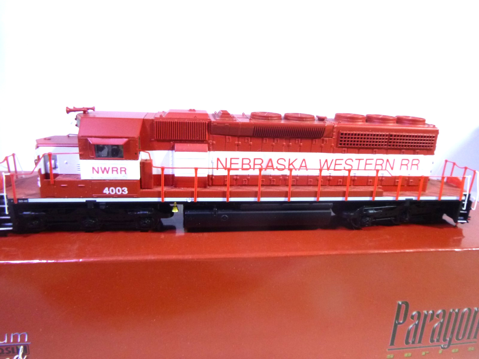 HO Broadway Limited – NEBRASKA SD40-2 Paragon DC,DCC,SOUND LABELED