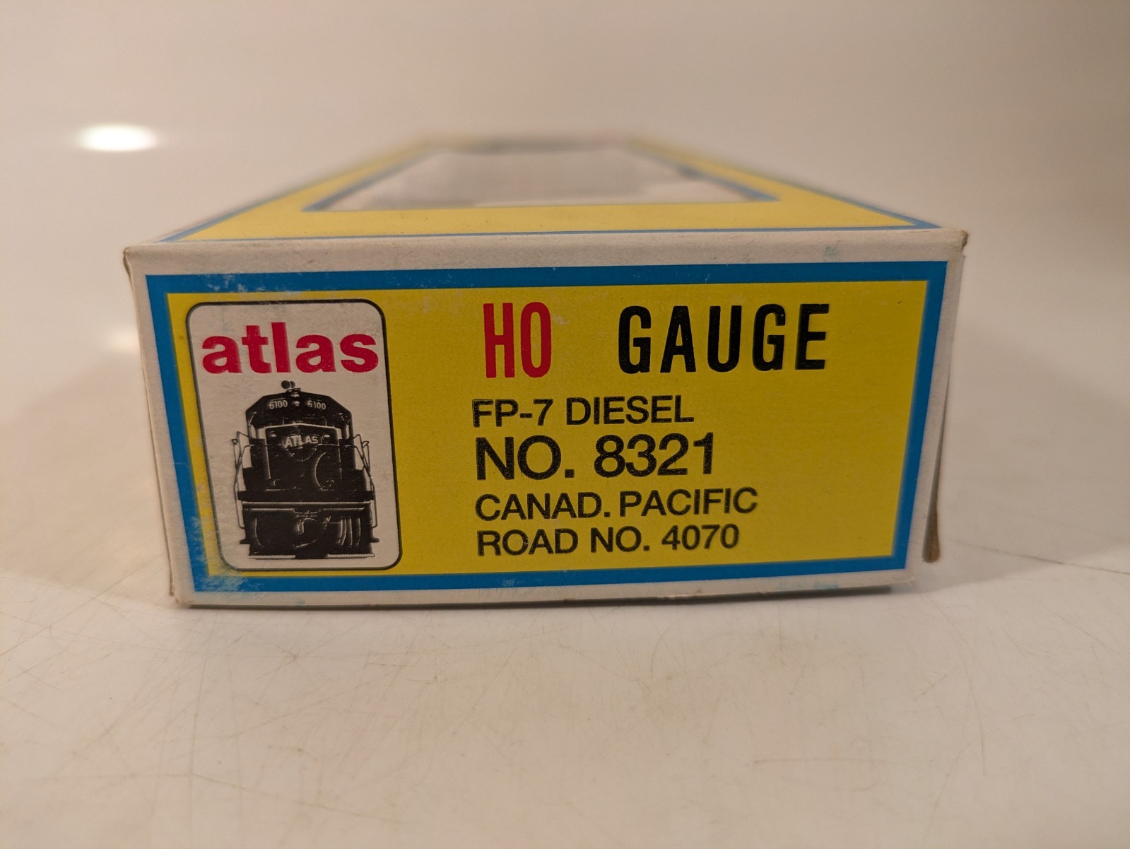 HO EMD FP7 CP Canadian Pacific #4070 DC NIB NOS # 8321