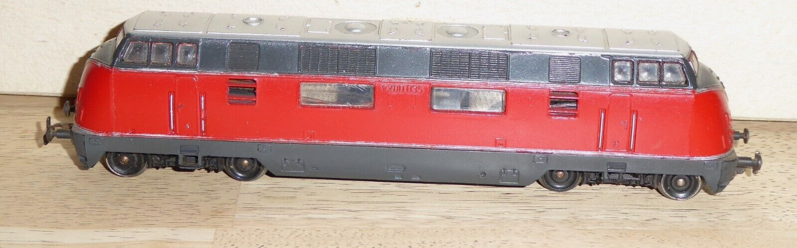 Gützold H0 Diesel V 200 035 DB Used, Well Preserved Function + Light Ok