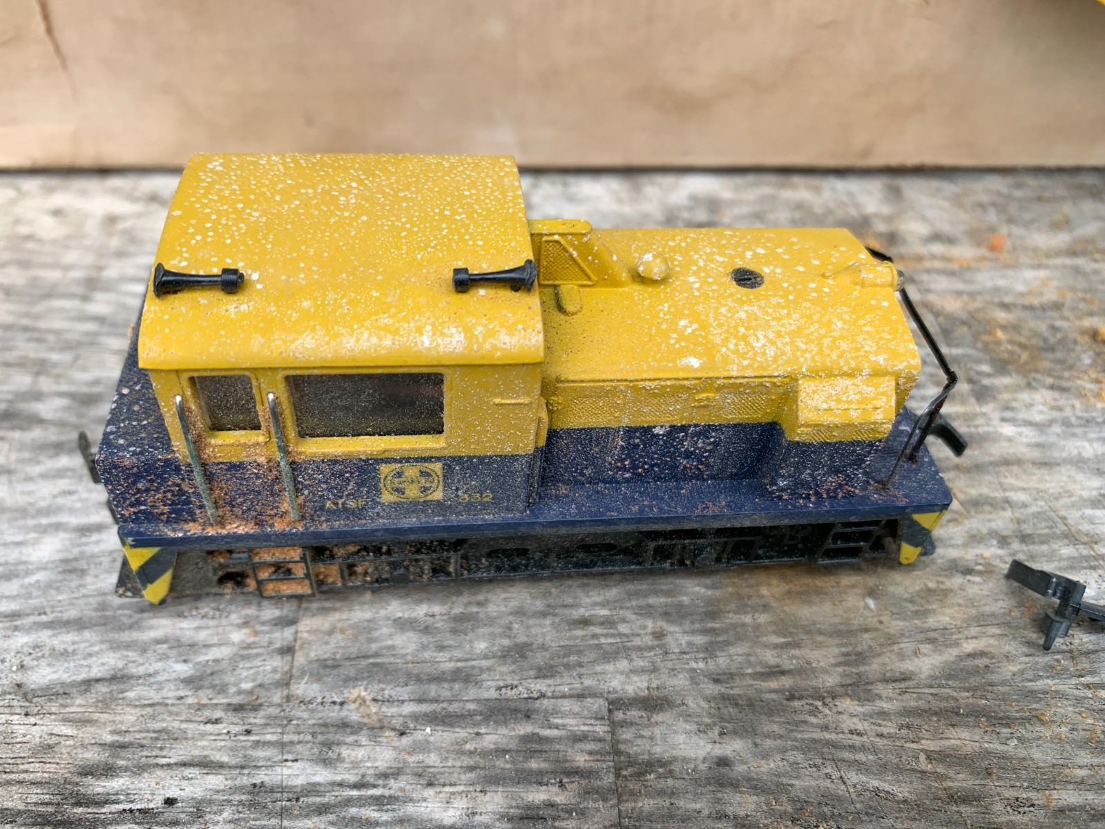 AHM The HO Scale Thunder Line True To Blueprint Train Set W/Box