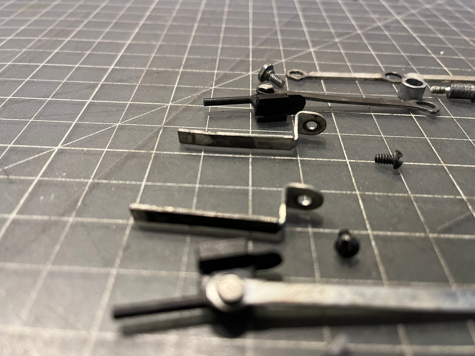 Lionel Train 2018 Locomotive FULL LEFT RIGHT DRIVE PUSH RODS & BOLTS PART LOT A