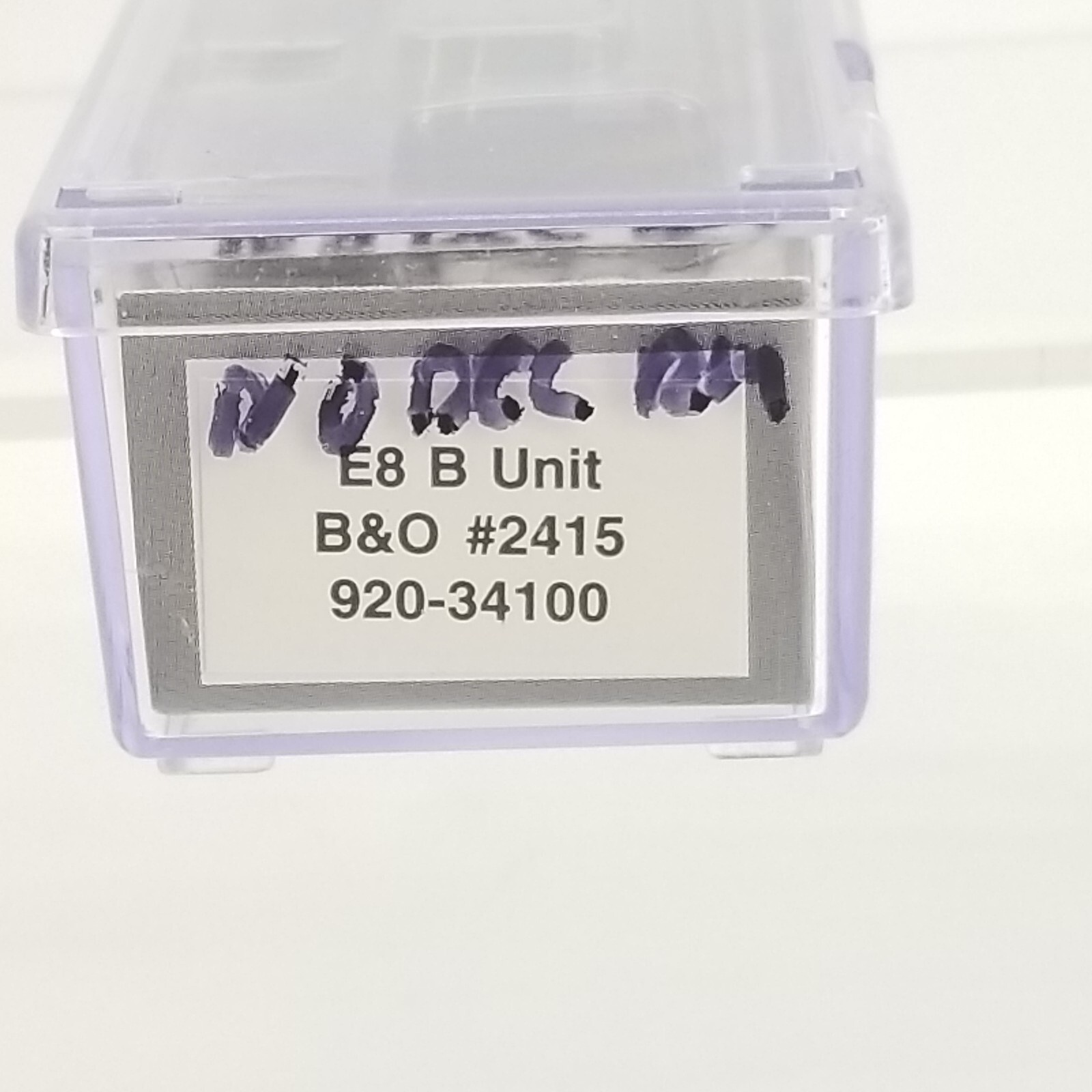 Walthers Proto 920 34100 B&O Baltimore & Ohio Locomotive E8 B Unit 2415 Train