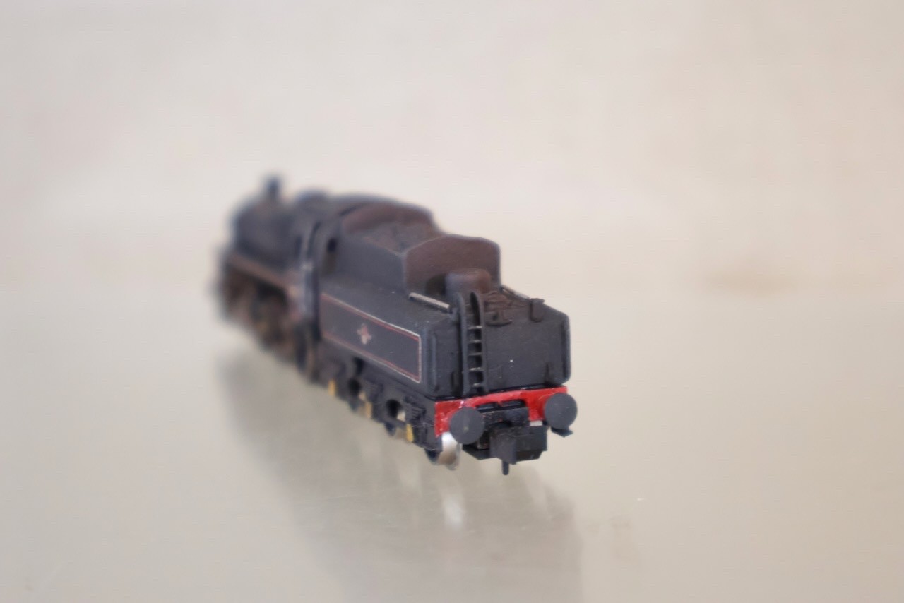 GRAHAM FARISH LANGLEY REPAIR WEATHERED BR 4-6-0 STANDARD CLASS 4MT LOCO 75072 on