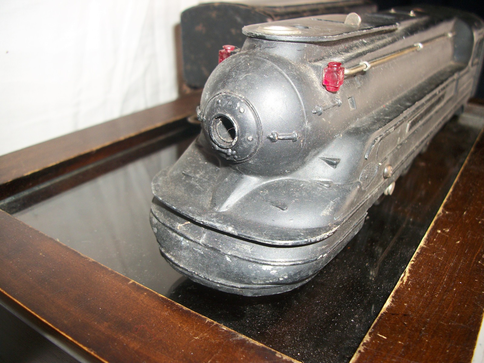 Lionel O27 2-6-2 Locomotive 1668 & Tender 1689W Gunmetal Torpedo USED no BOX