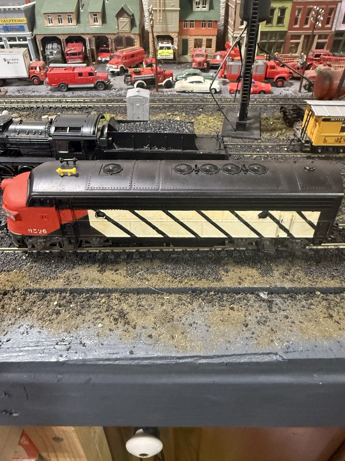 Atlas Roco HO Canadian National Zebra Fp7 Diesel