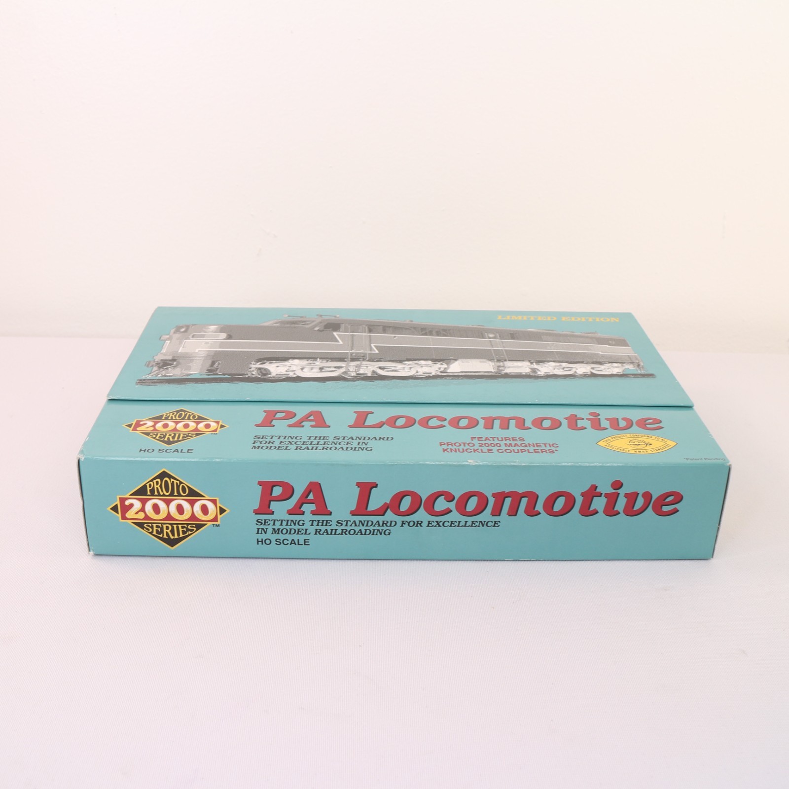 Proto 2000 HO Scale PA Diesel Locomotive Open Box Limited Edition Erie #853