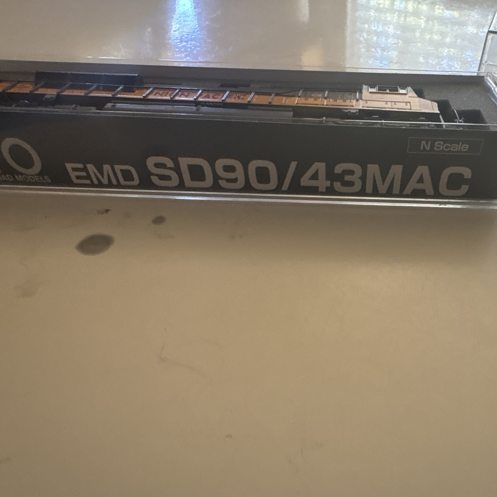 KATO EMD SD90/43MAC Diesel Locomotive Union Pacific N Scale 1:160 DC
