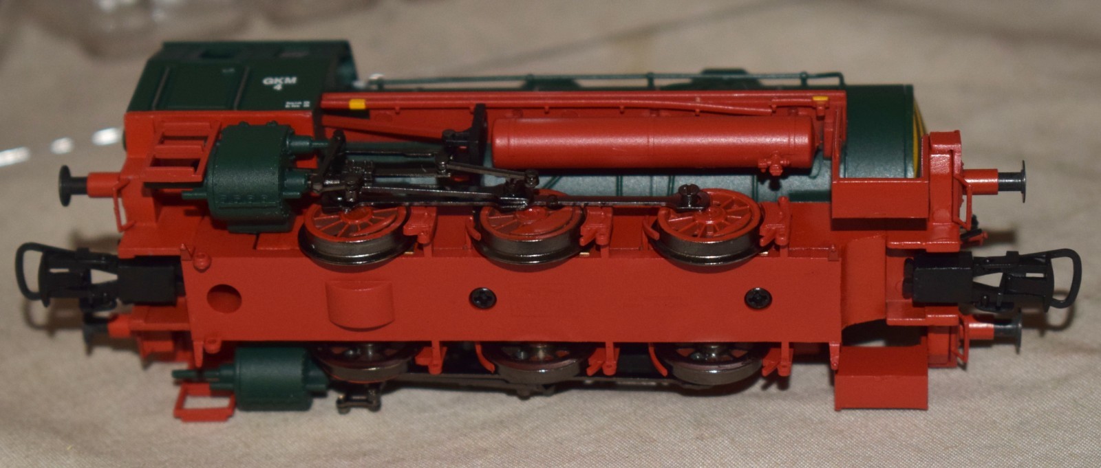 Liliput No. L103020 Steam Locomotive 0-6-0 Manheim Power Plant Green – HO in Box