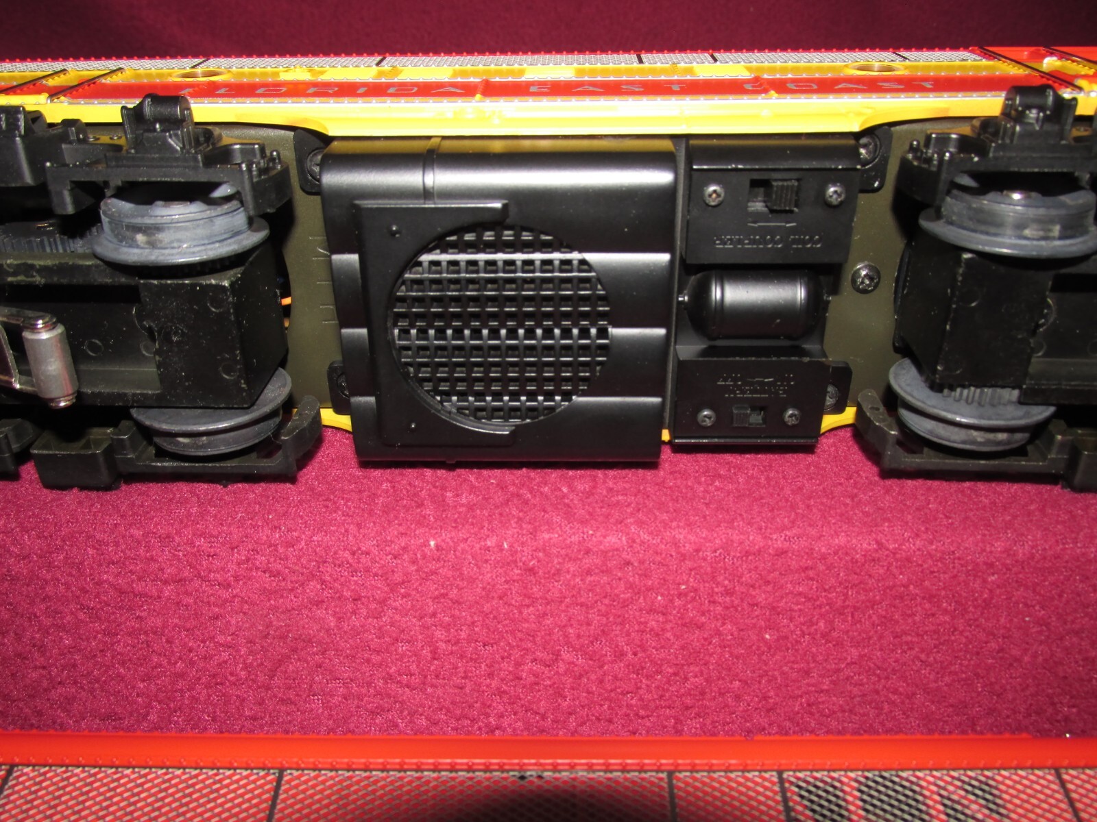 MTH MT-2052LP FLORIDA EAST COAST EMD AA DIESEL ENGINE SET WITH PROTO