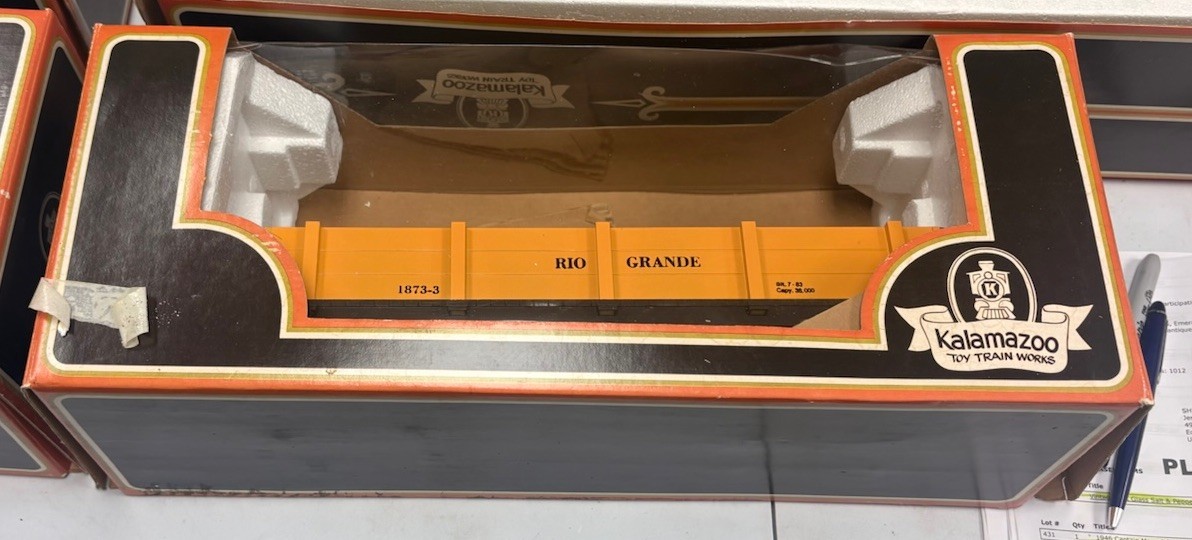 Kalamazoo Toy Train Works G Gauge Lot w/box of track