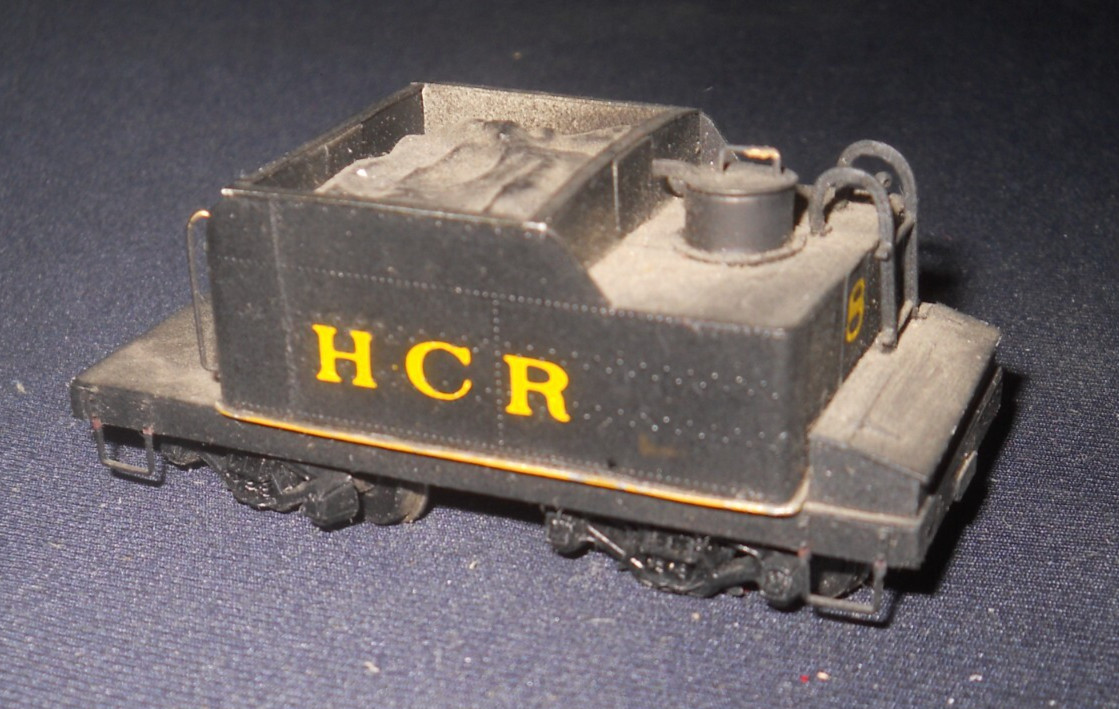 Kitbashed On2 HCR #8 36′ Tender