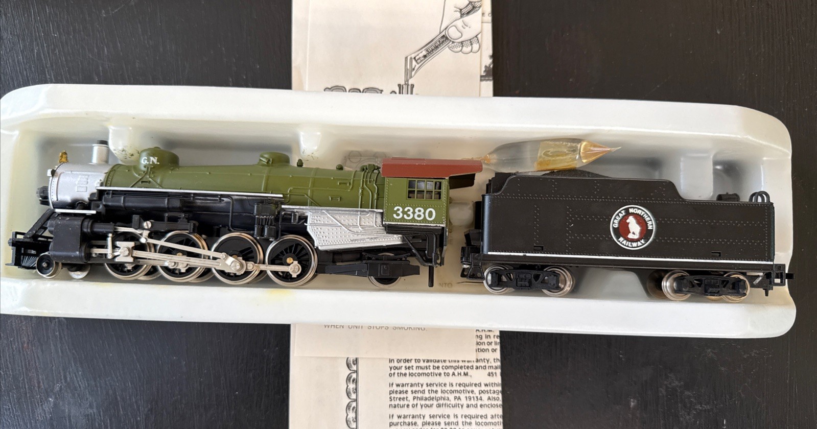 HO Scale AHM Great Northern #3380 Vintage 2-8-2 Heavy Mikado Steam Locomotive