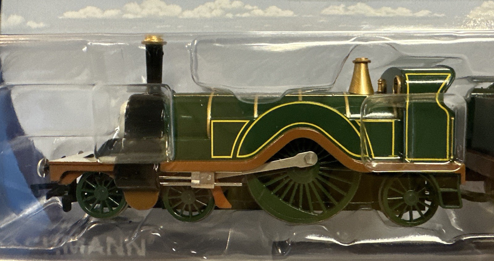 Bachmann HO Scale Thomas & Friends Emily Engine & Tender W/ Moving Eyes #58748