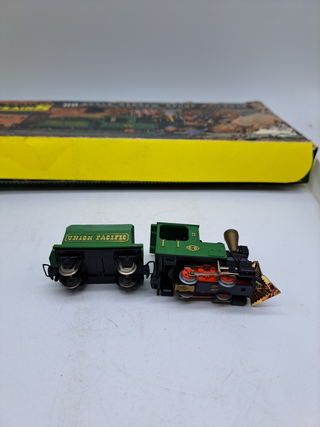 Minitrains Associated Hobby Manufacturers 3061 Western Union Express Untested