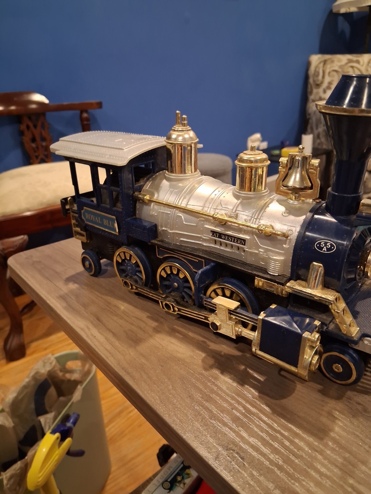 Vintage 1981 New Bright Royal Blue Locomotive Smoking, Battery-Operated with…