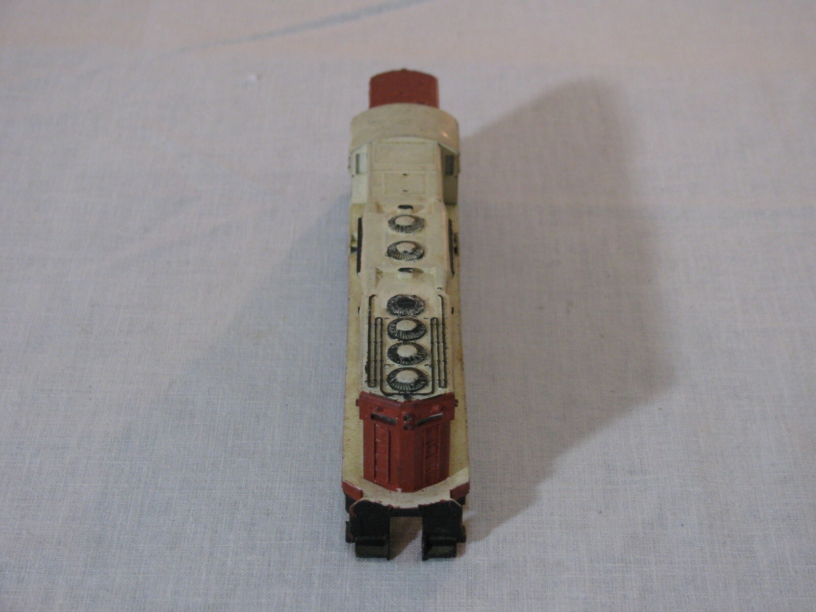 Vtg HO Scale Diesel Locomotive Shell ONLY, SOO #2381, Unmarked, PARTS/REPAIR rr