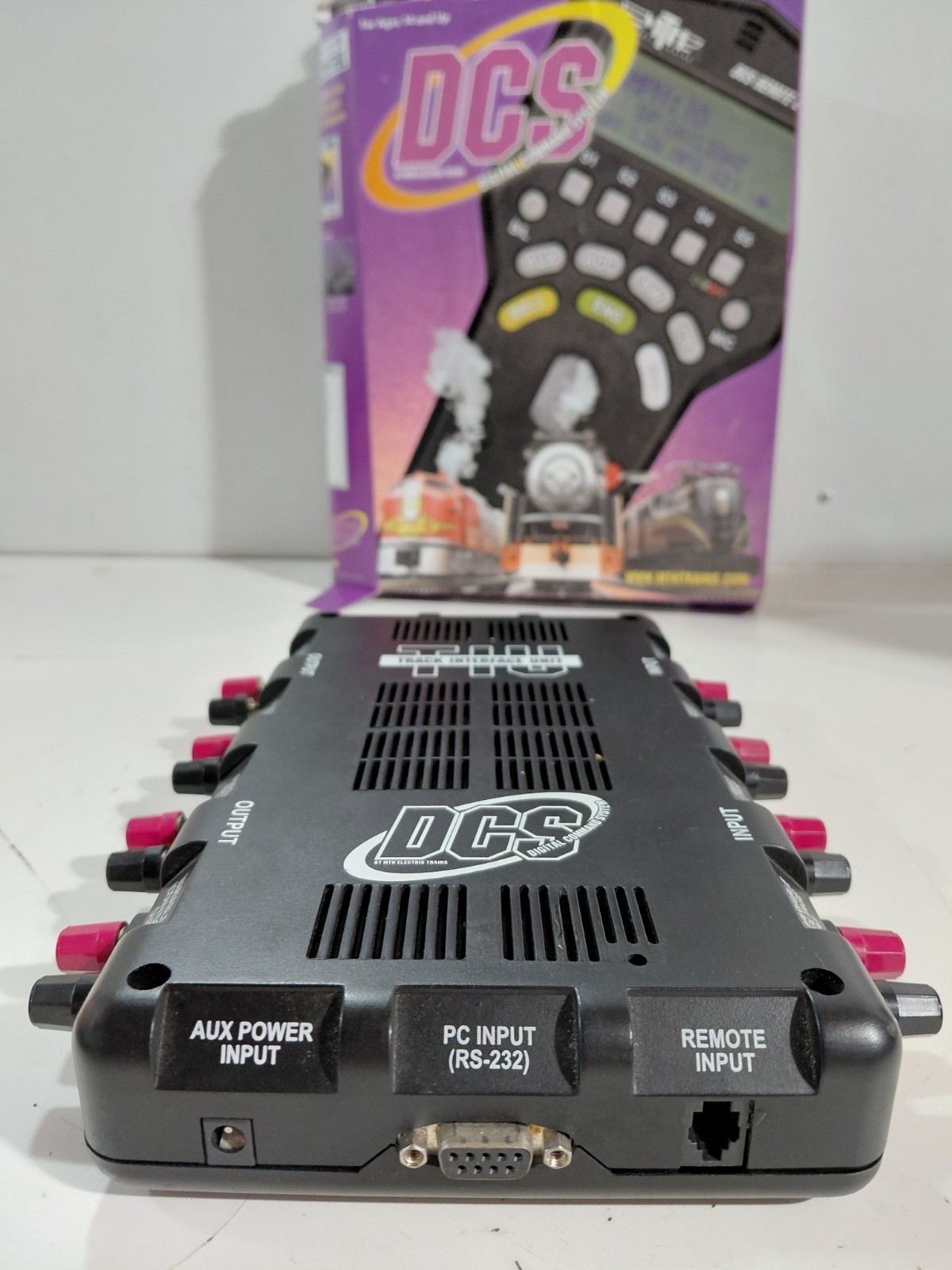 MTH O Gauge Model Railroad DCS Remote Control & Track Interface Unit w/Box