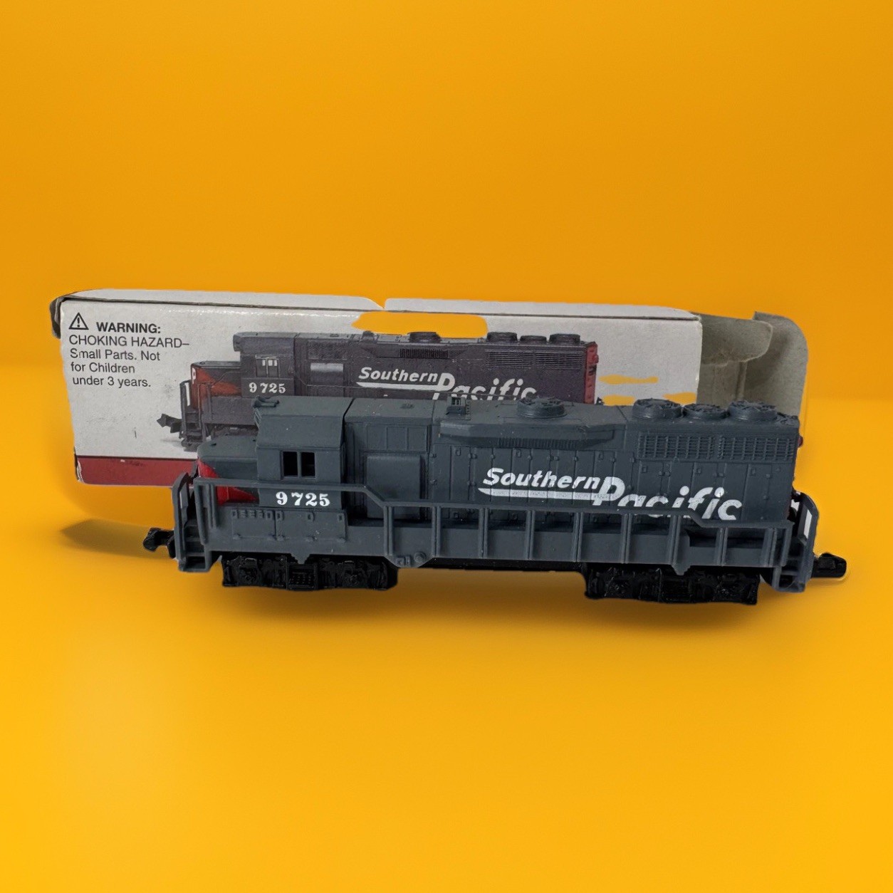 Southern Pacific 9725 Locomotive No.418 N Scale High Speed Metal Train