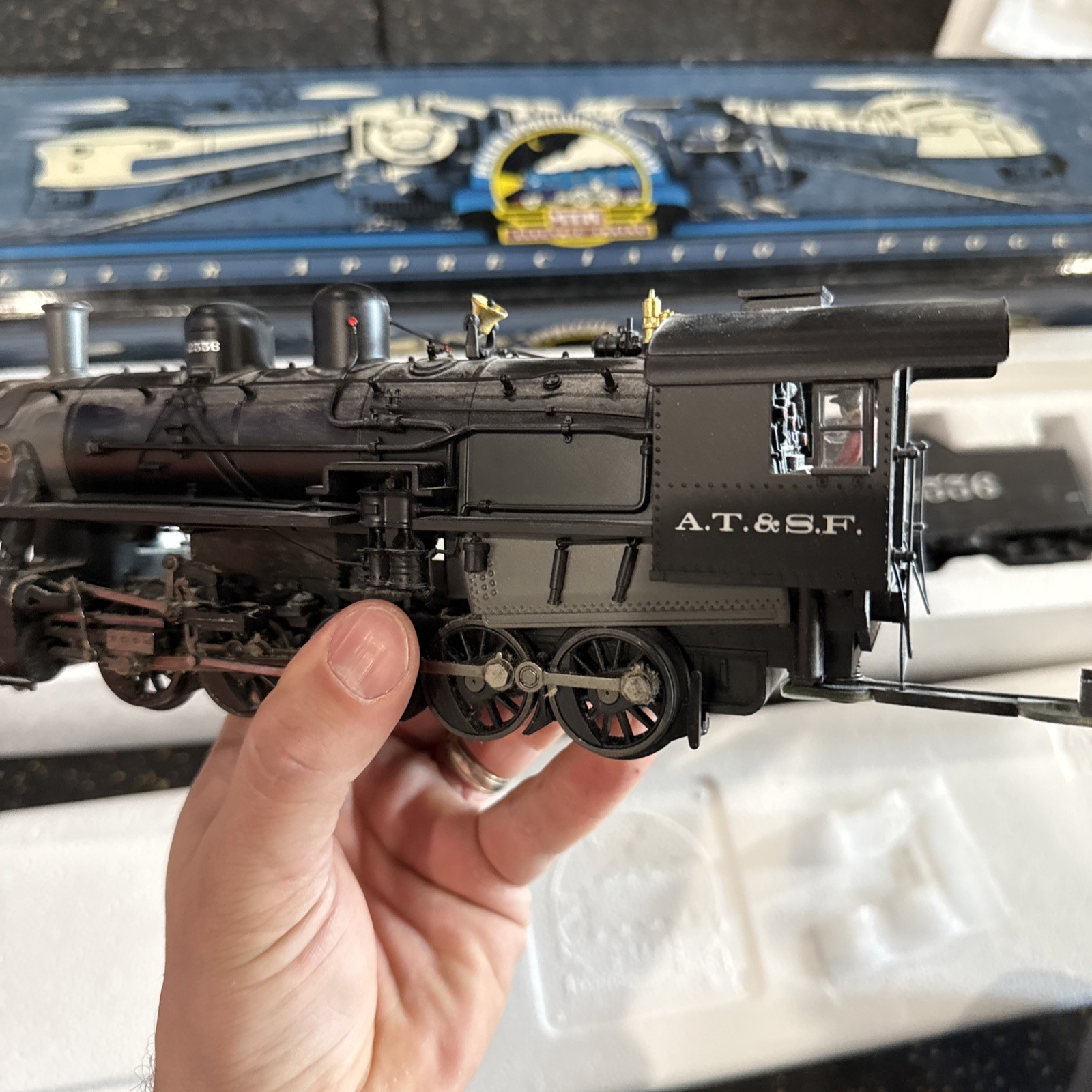 MTH 20-80008A 2-10-0 Russian Decapod Steam Engine Proto Sounds Box