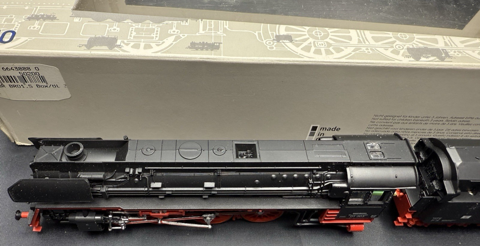 PIKO 50200 ELECTRIC LOCOMOTIVE AND TENDER HO SCALE IN BOX MADE GERMANY