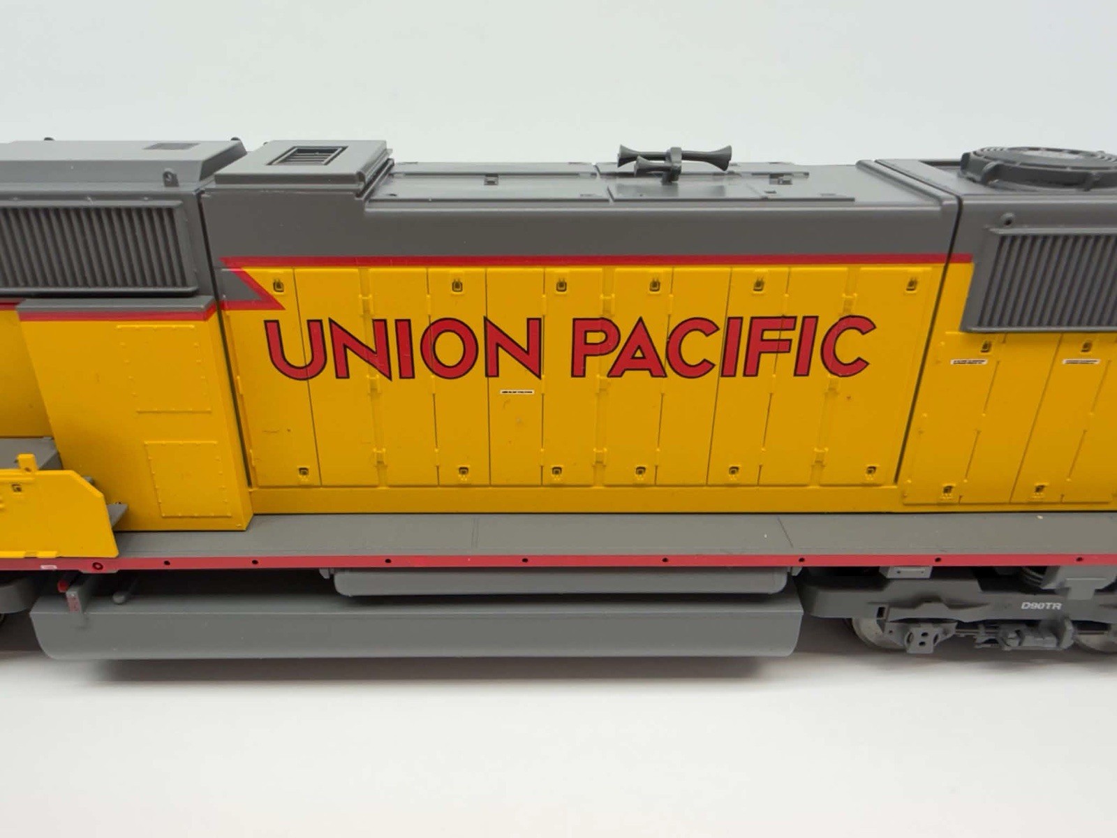 Genesis Athearn HO SD70M Union Pacific #4014 0G6152 Diesel Locomotive MINT OOP