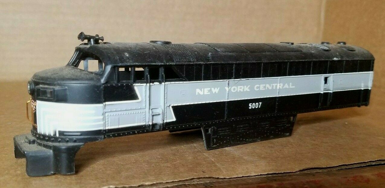 EB2 HO Locomotive ENGINE Shell NYC NEW YORK CENTRAL 5007 two tone black xxzx