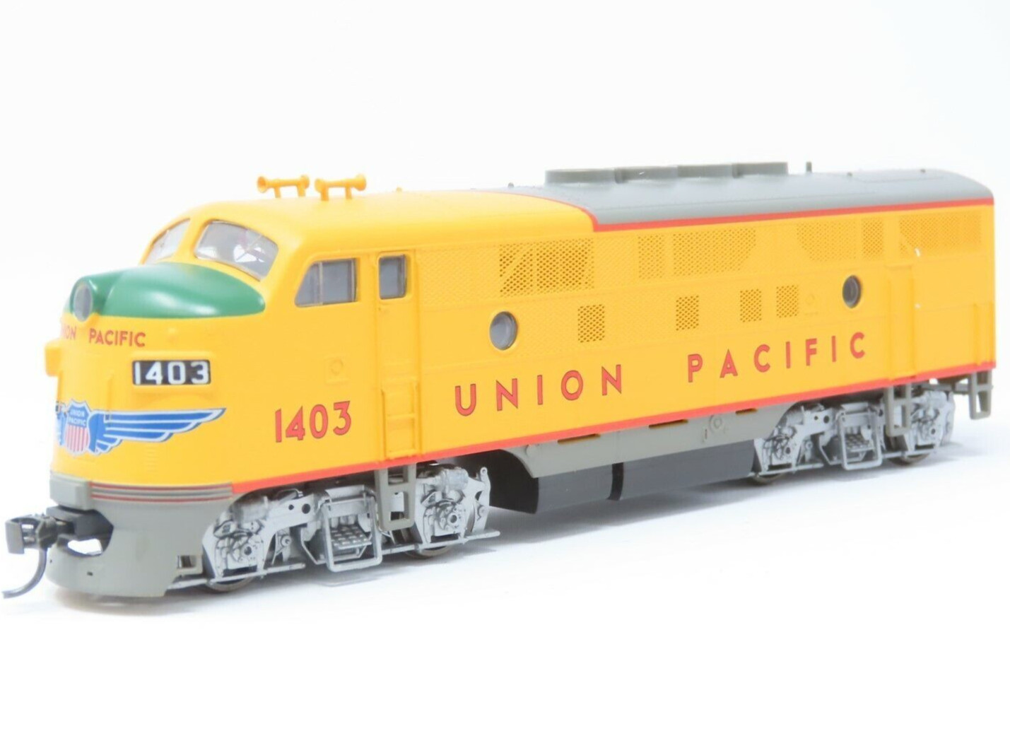 HO EMD F3 UP Union Pacific DC NIB NOS # 8175