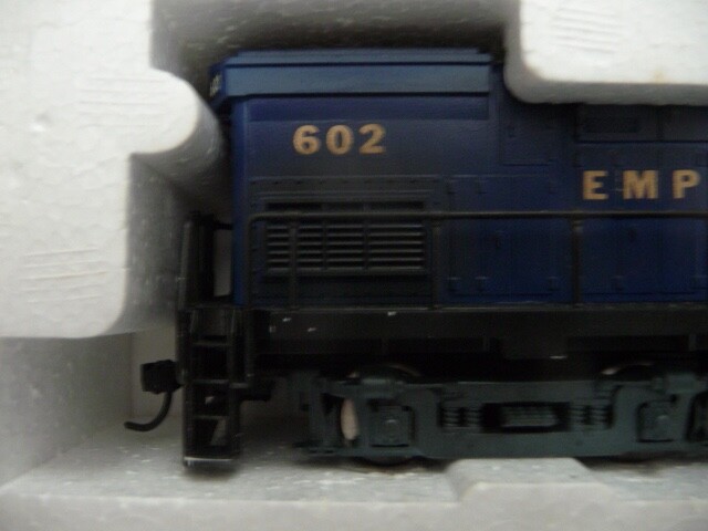 2 AHM HO Locomotive Train Engines Austria Yugoslavia Empire State 602 827 Boxes
