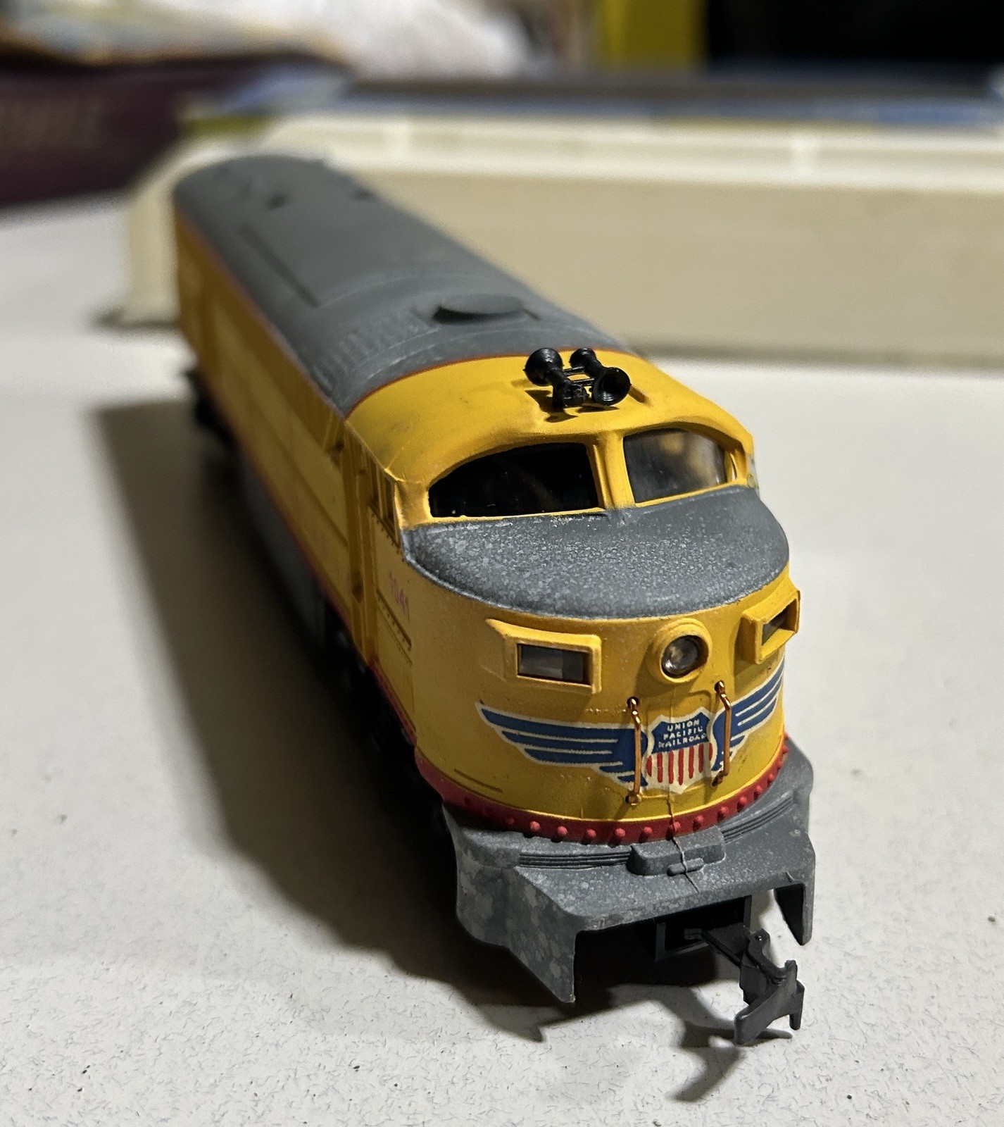 HO Scale AHM 5024K UP Union Pacific FM Diesel Locomotive #1041