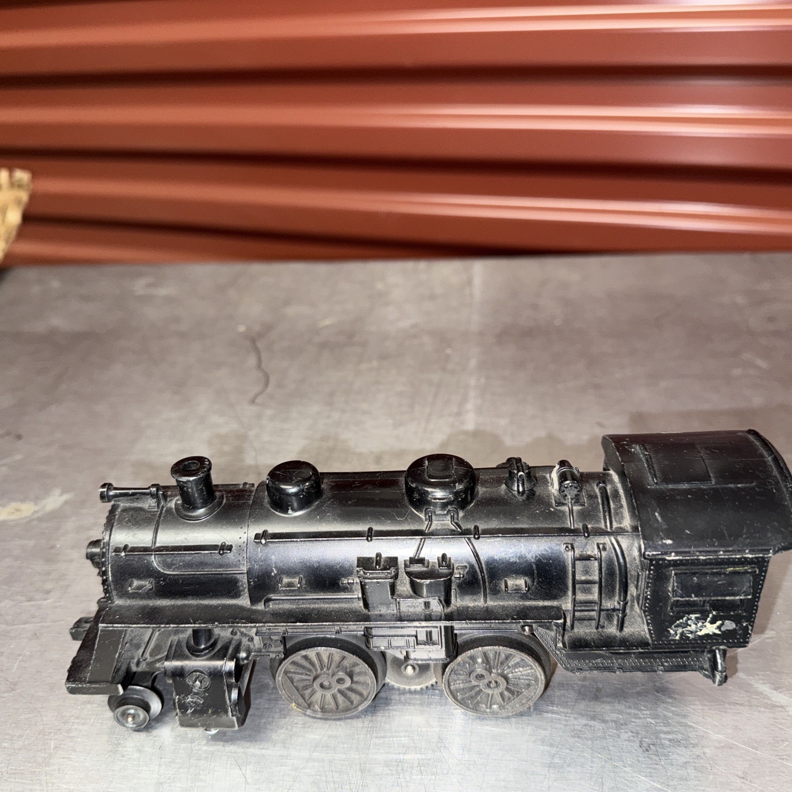 Lionel Trains Postwar 0-4-0 Diecast Steam Locomotive Engine