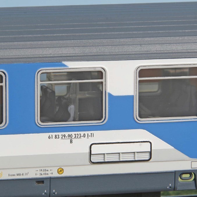 Acme 70116 Scale Ho Set Intercity Trenitalia: Two Locomotives E414 & Two Coaches