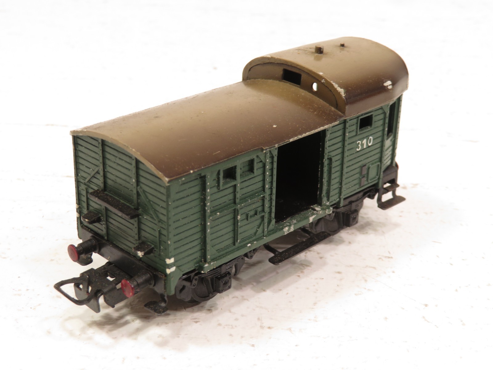 Marklin 310 HO Crew Caboose Cast Metal LN