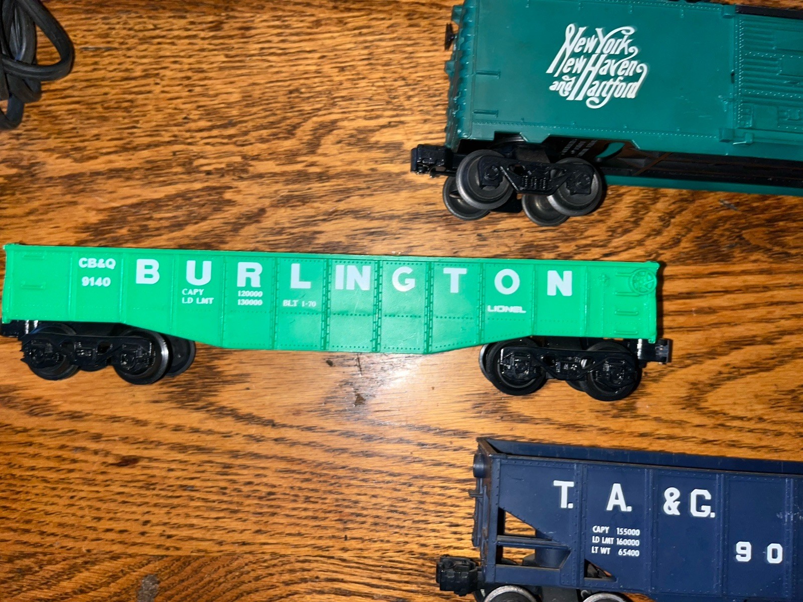 Vintage Lionel Train 8302 Southern Express Locomotive O Gauge Train Set