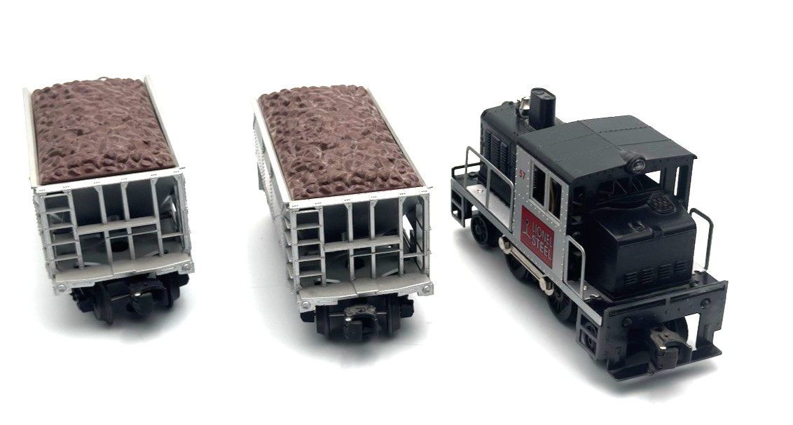 Lionel Steel 1996 Switcher Service Exclusive w/2 Ore Cars in Original Box