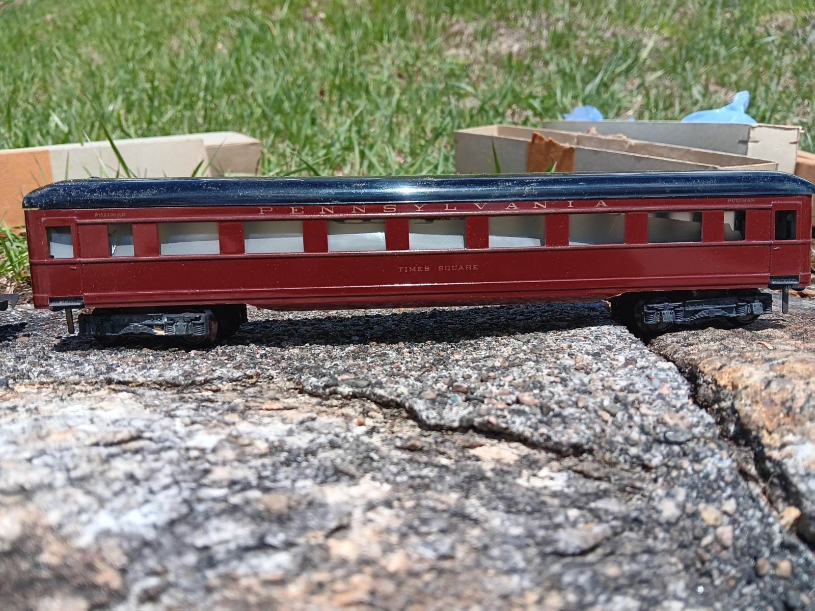 FLEISCHMANN HO 1952 PASSENGER TRAIN SET 1345 ELECTRIC LOCOMOTIVE, model# 1355