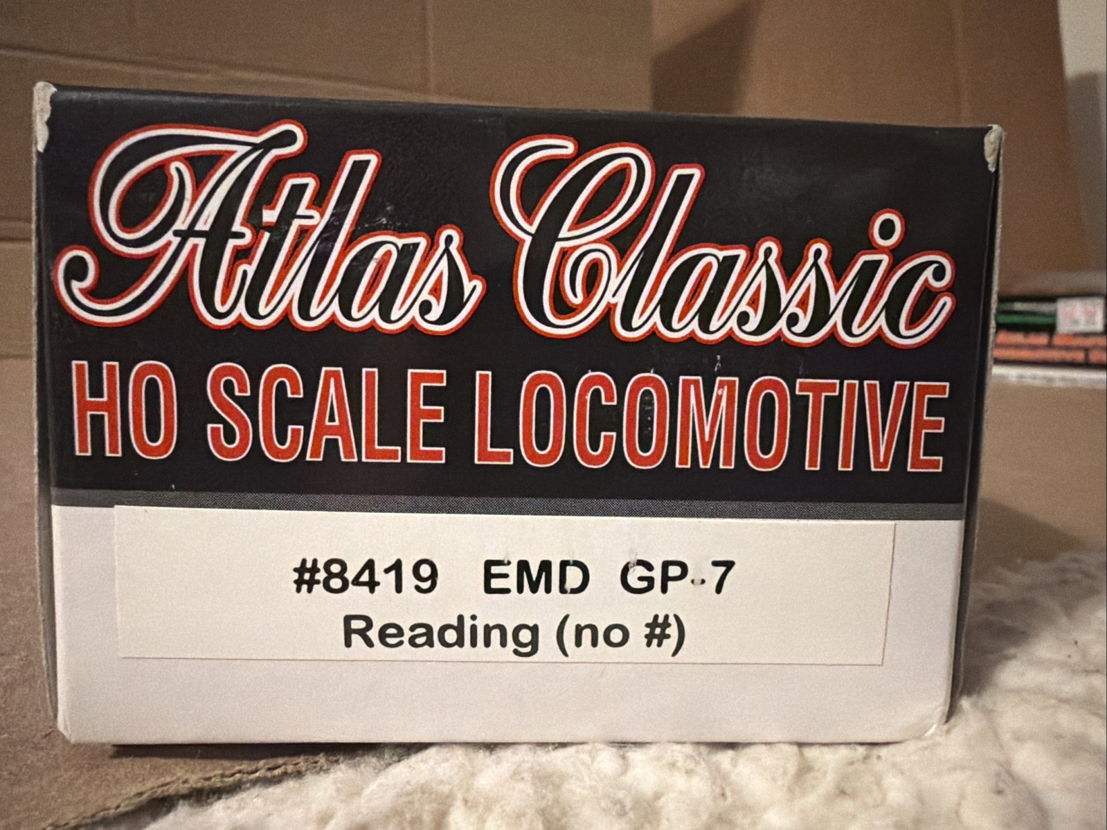Atlas Classic #8419 HO-Scale READING EMD GP7 Diesel Locomotive Engine No Number