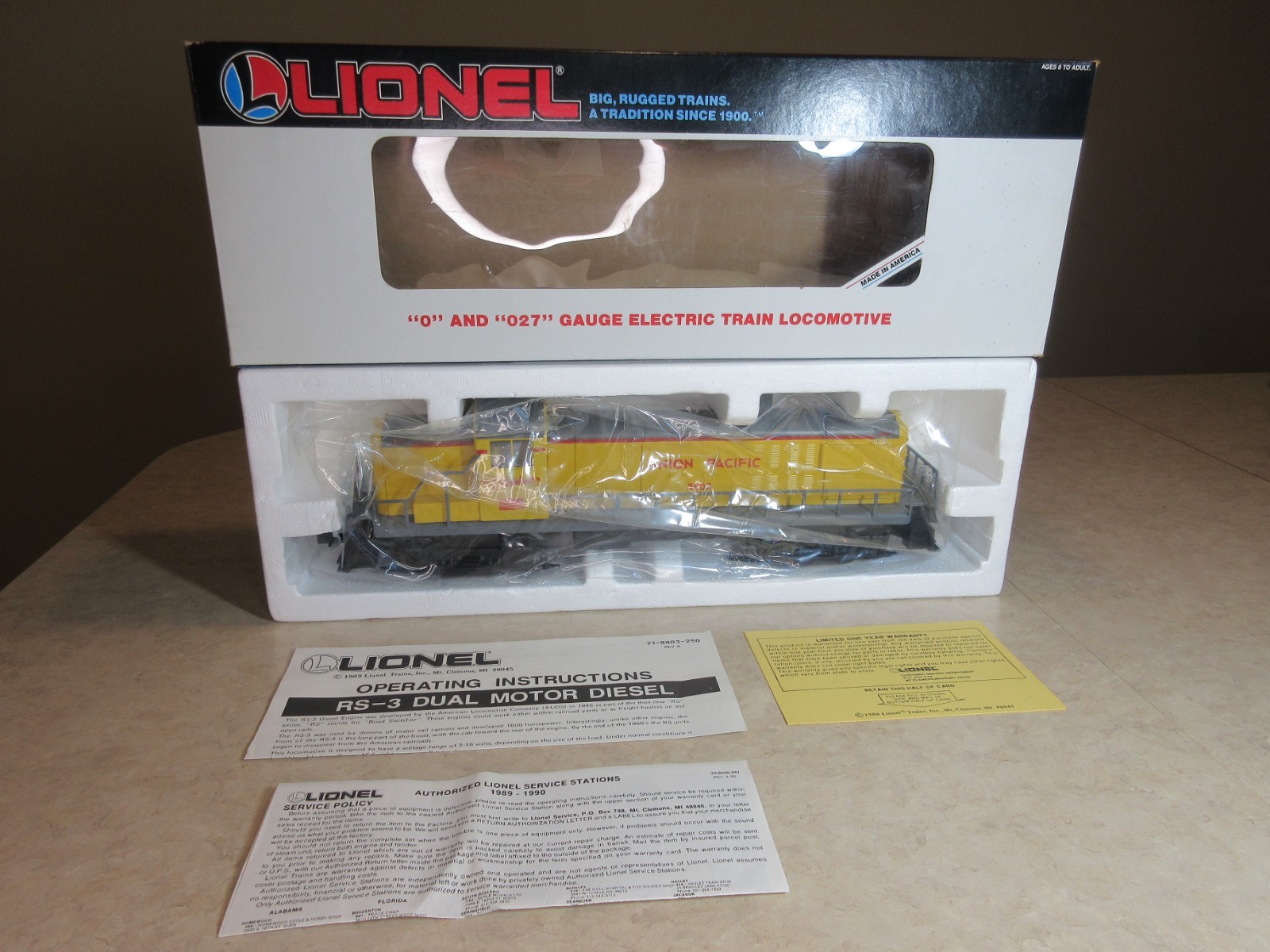 Lionel 6-18890. RS-3 Diesel Locomotive. Union Pacific #8805. New. Watch Video.