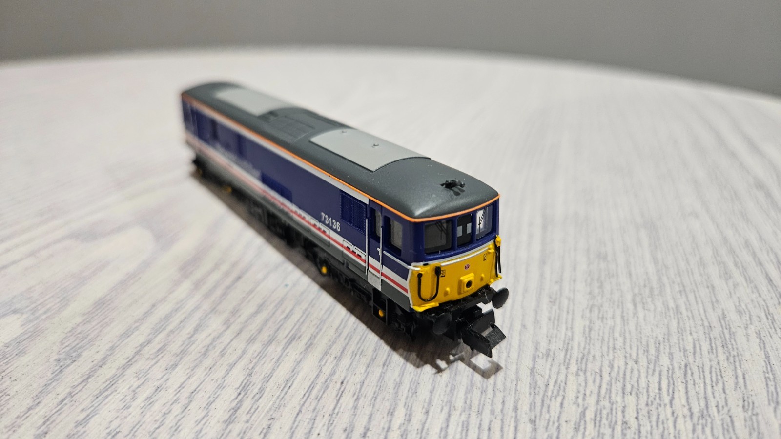 N Gauge Dapol Class 73 Network SouthEast