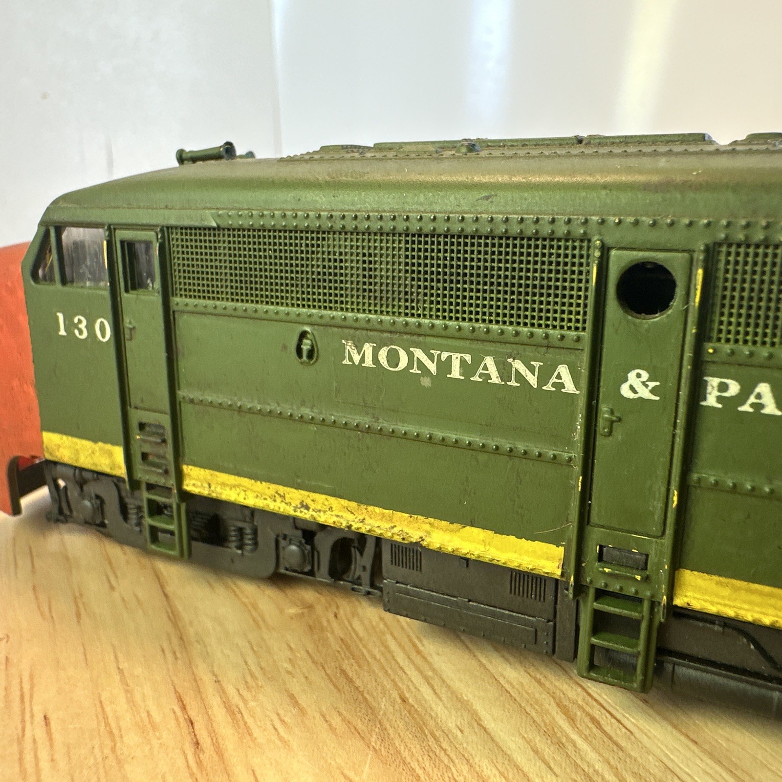 FRATESCHI HO SCALE MONTANA & PACIFIC RUNNING F/R DIESEL MADE IN BRAZIL 🇧🇷