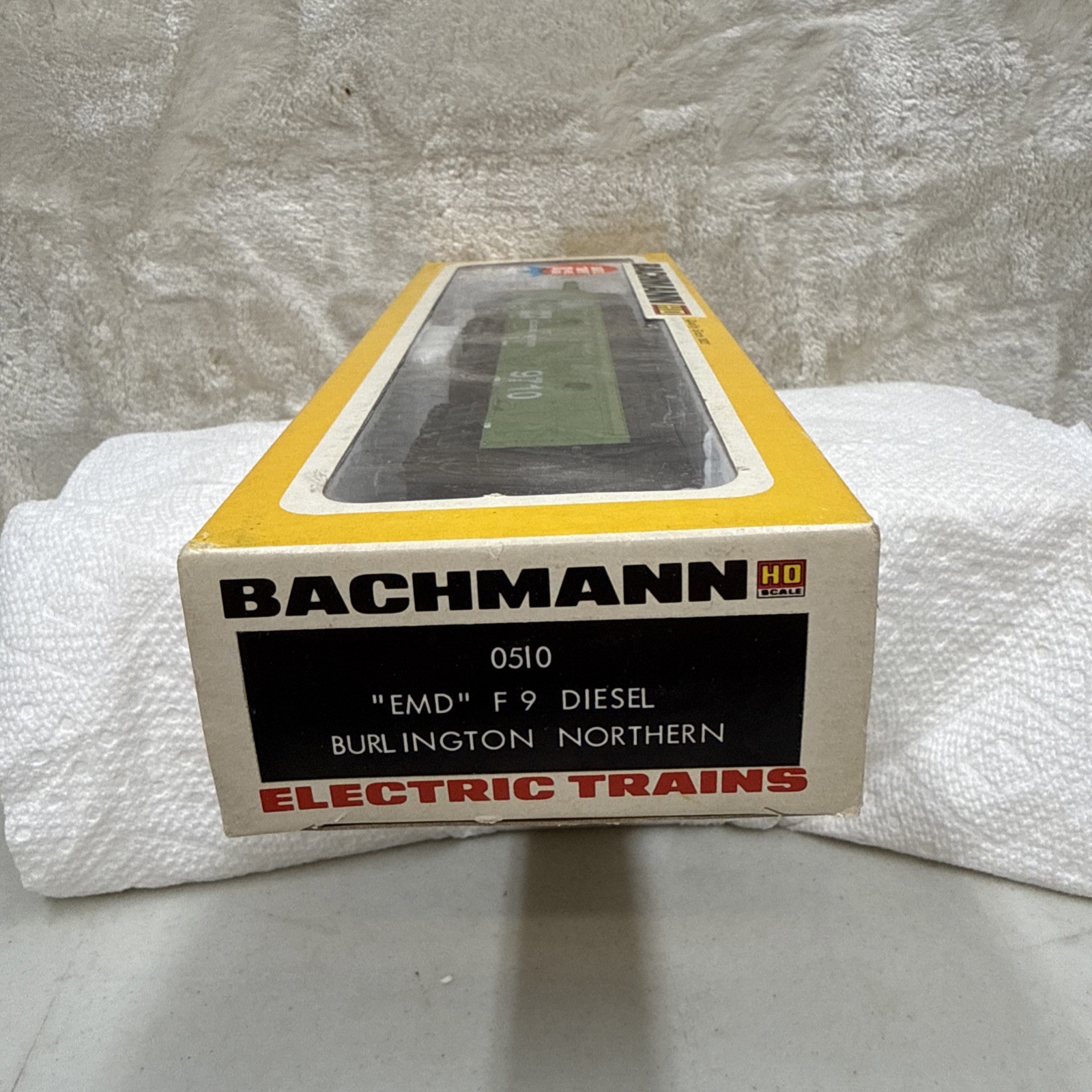 Vintage Bachman HO Scale-Burlington Northern Diesel Locomotive- NIB