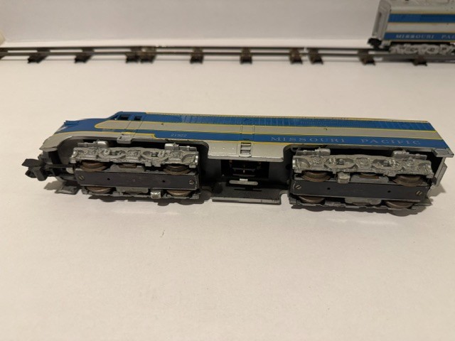 1959 American Flyer S Gauge 21922 Missouri Pacific PA-1 A-A Diesel Set