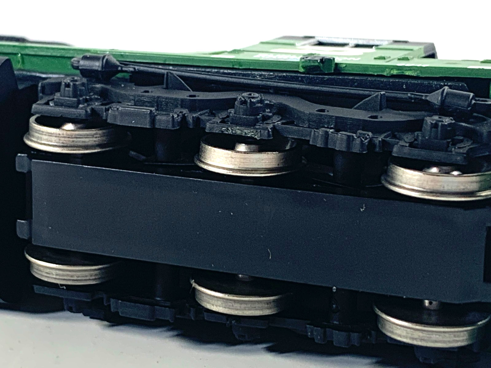 Bachmann Plus HO 11609 Burlington Northern EMD SD45 Diesel #6490, DC