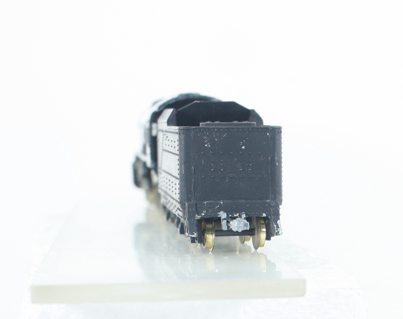 HO Scale Bowser / Penn Line Pennsylvania Railroad K-4 4-6-2 Locomotive & Tender