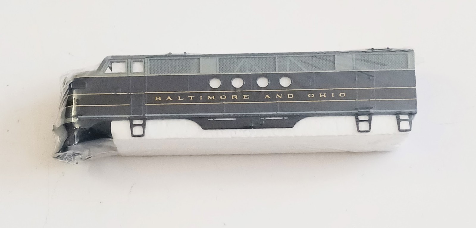 STEWART HOBBIES HO SCALE BALTIMORE AND OHIO SHELL ONLY FACTORY SEALED