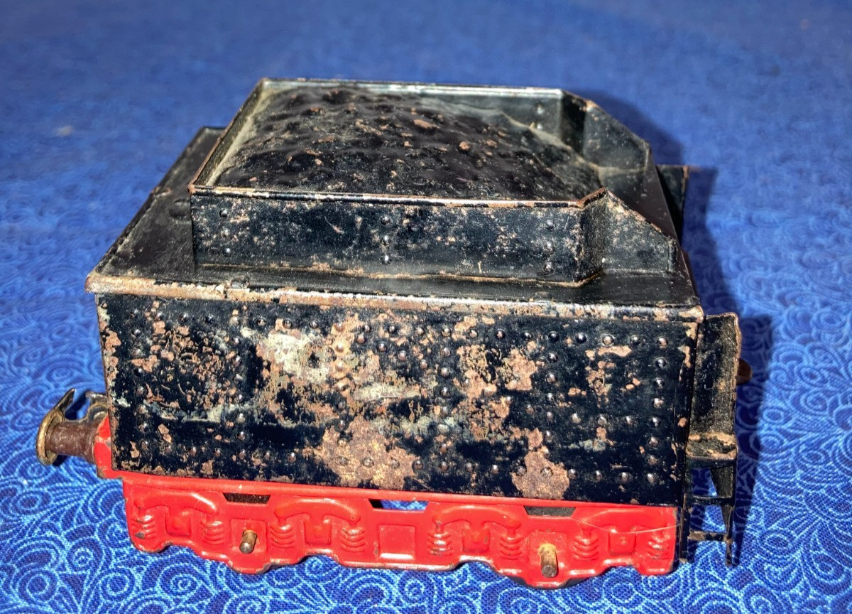 Fleischmann O Gauge Post War Tender for #350 Locomotive
