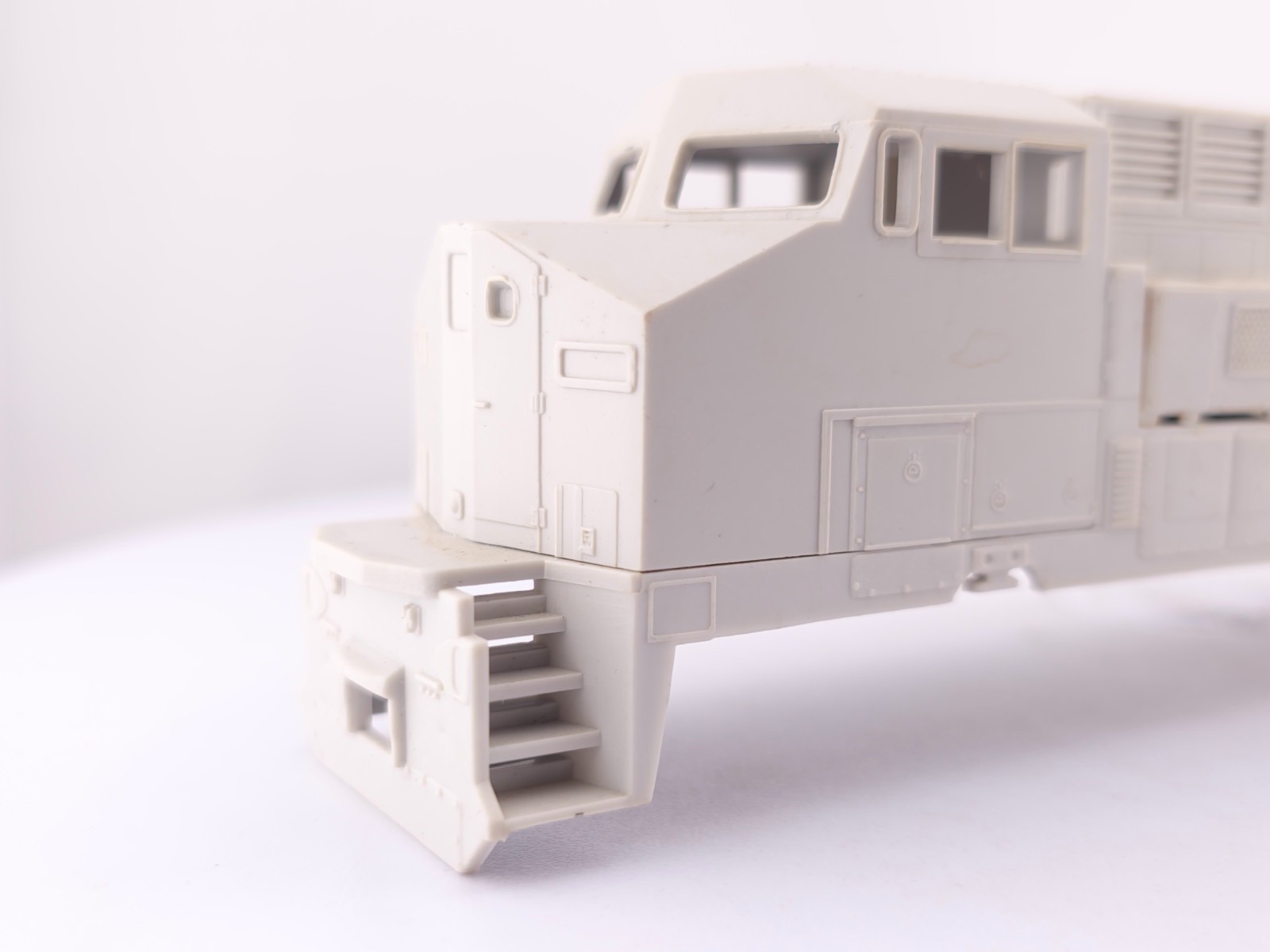 *READ* Rail Power Products RPP HO Scale GE Dash 8-40W Locomotive Body/Shell ONLY