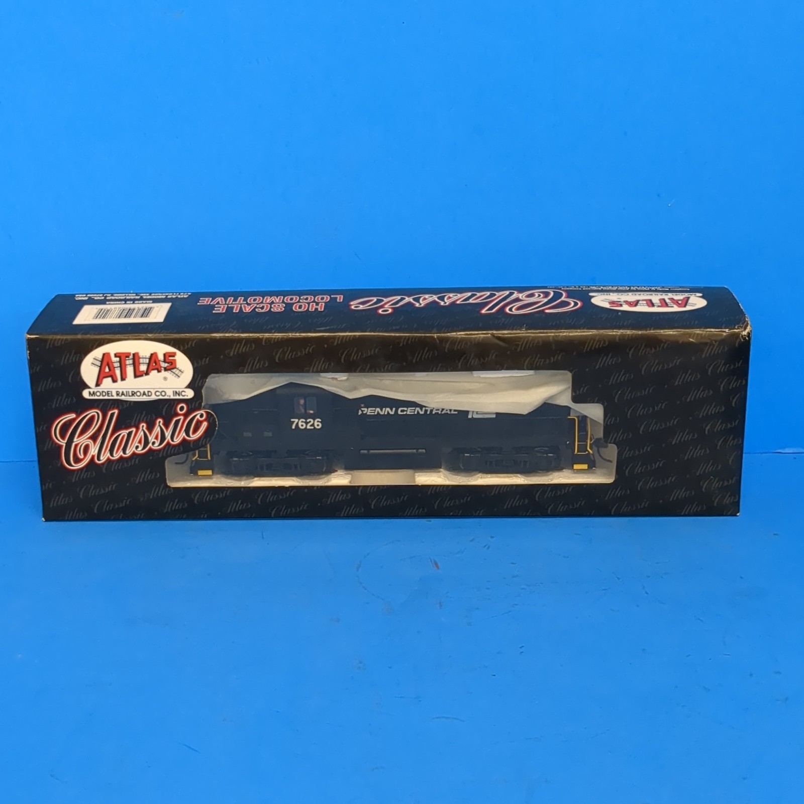 Atlas Classic H.O. Scale Locomotive RS-11 Diesel Loco Penn Central 7926