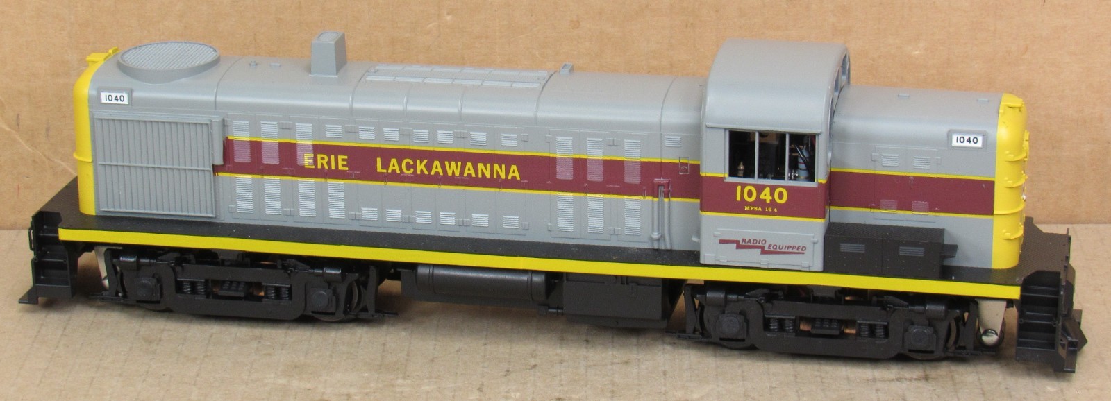 Weaver/P&D Hobby Shop 4055 Erie Lackawanna RS-3 Diesel Engine #1040 O-Gauge *